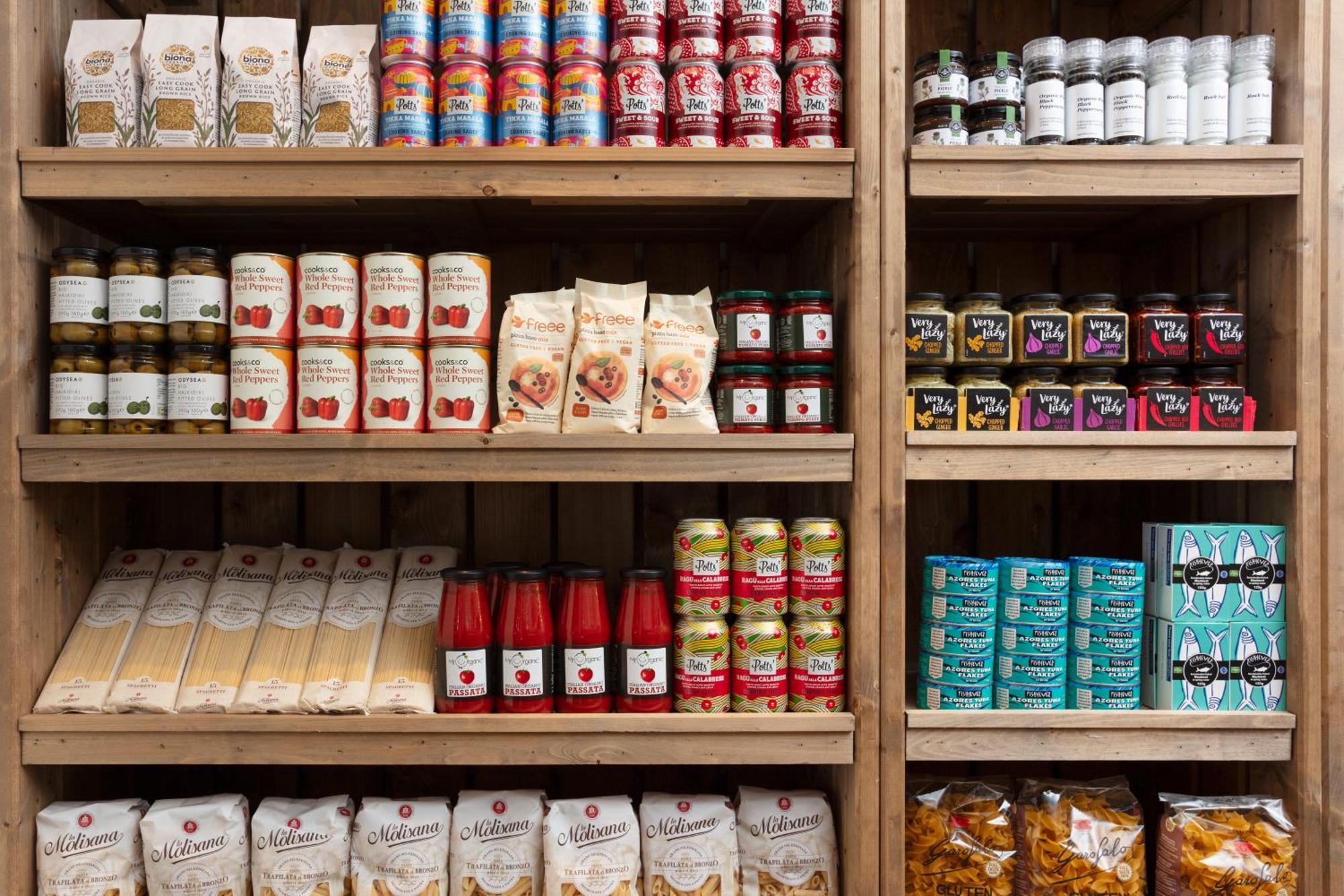 Schloss Roxburghe, Part Of Destination By Hyatt Dış mekan fotoğraf A typical grocery store display