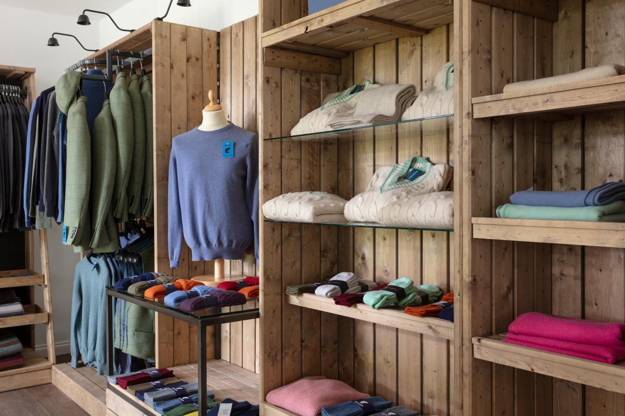 Schloss Roxburghe, Part Of Destination By Hyatt Dış mekan fotoğraf The interior of a clothing store