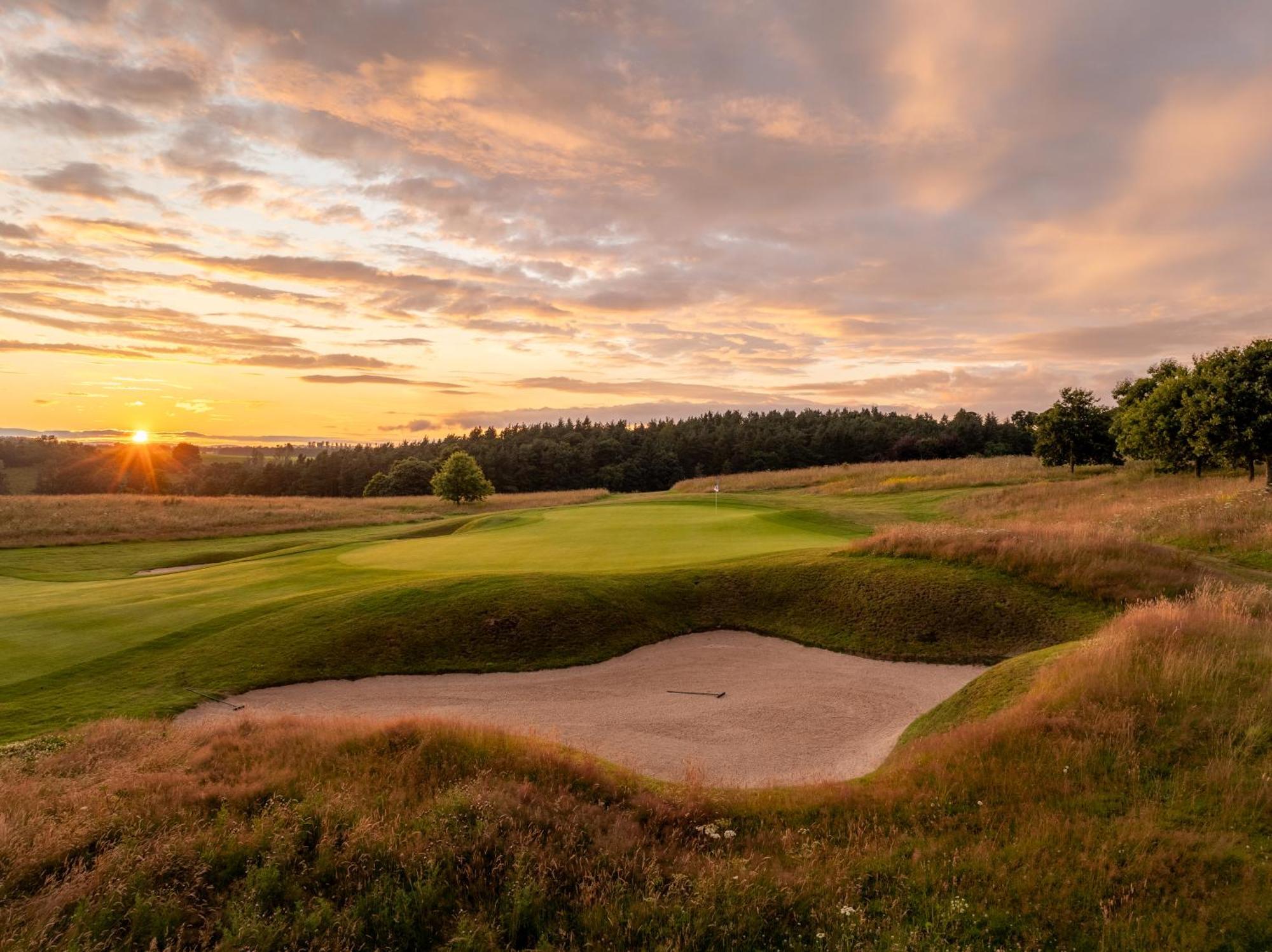 Schloss Roxburghe, Part Of Destination By Hyatt Dış mekan fotoğraf Golf course at the Gut Kaden