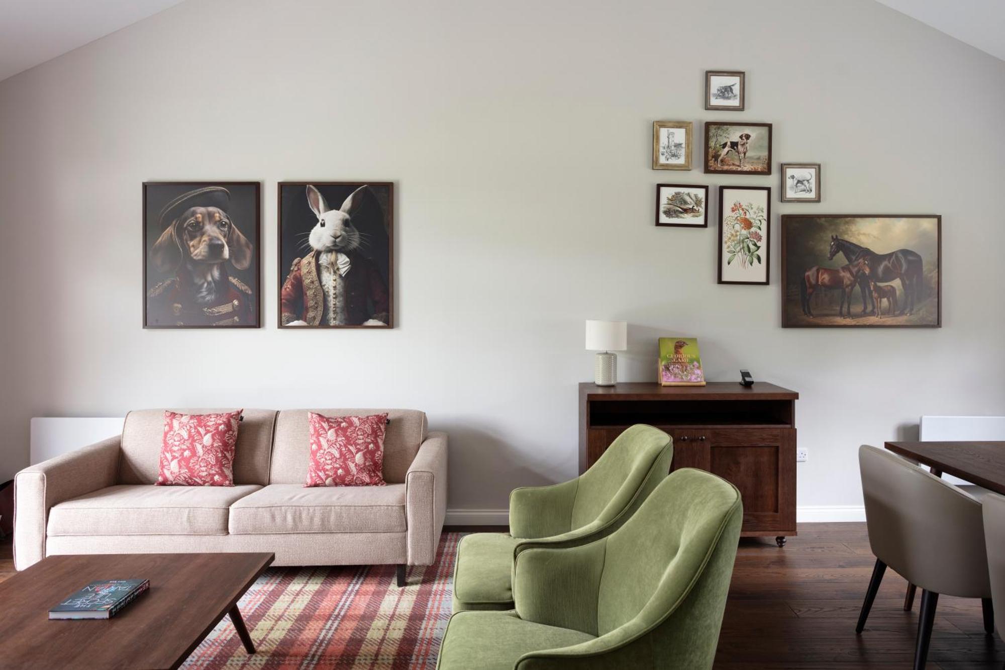 Schloss Roxburghe, Part Of Destination By Hyatt Dış mekan fotoğraf A living room with a sofa and two armchairs