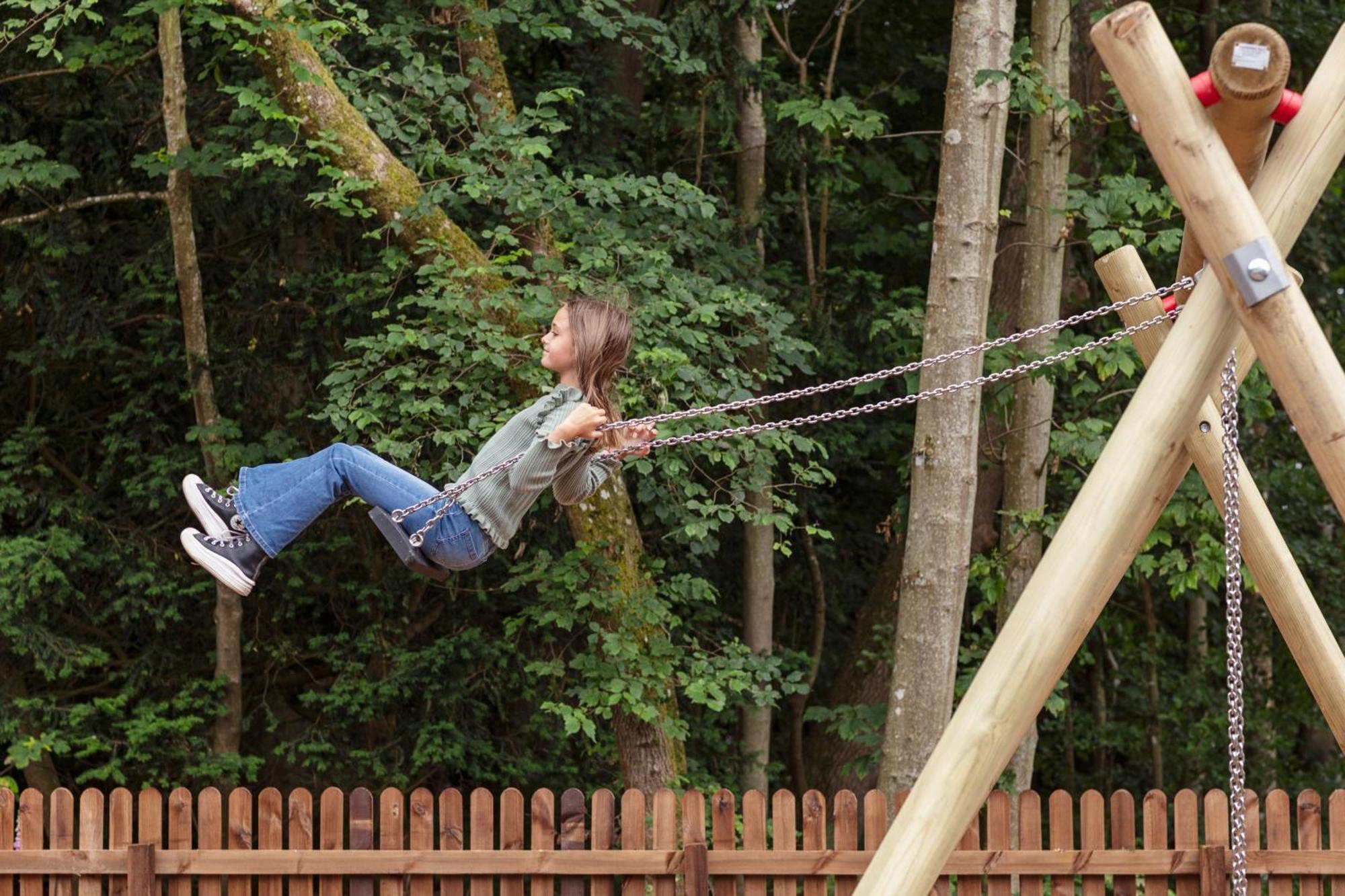 Schloss Roxburghe, Part Of Destination By Hyatt Dış mekan fotoğraf A child on a swing